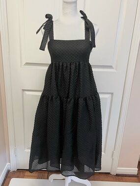 Boutique Moschino Textured Tiered Dress Black Bow Strap Silk Blend Size 38 NWT